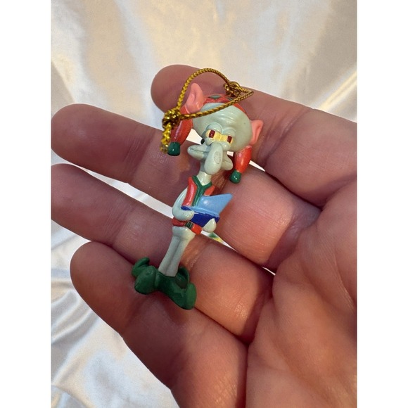 5 Mini Sponge Bob Squarepants Christmas Ornaments Nice Preowned Condition - Picture 3 of 7